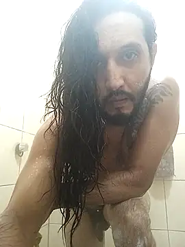 Snapshot of markikijr21 chatting on 10.20.25 markikijr21 online show from 10.20.25