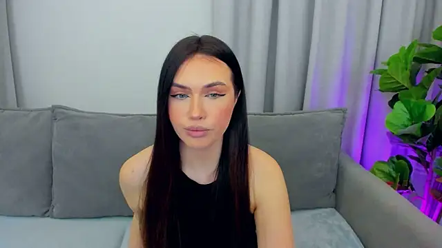 Snapshot of sexyangeloux chatting on 02.21.26 sexyangeloux online show from 02.21.26