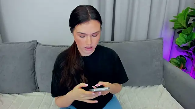 Snapshot of sexyangeloux chatting on 02.25.26 sexyangeloux online show from 02.25.26