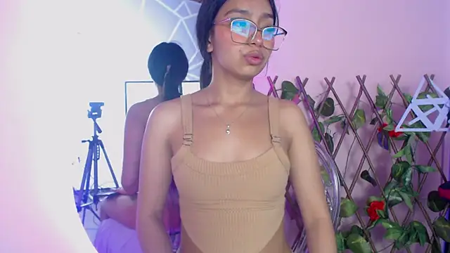 Stefanygp online show from 03.21.25