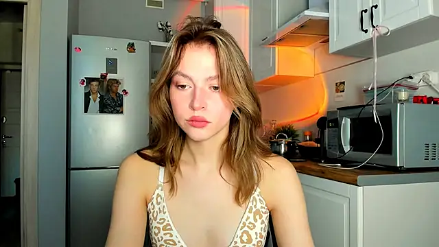 Niky  Jess online show from 02.26.25