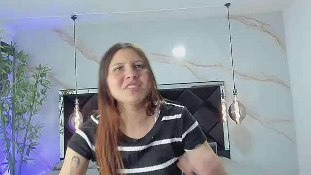 Snapshot of AngelaaCute_ chatting on 01.31.26 AngelaaCute online show from 01.31.26