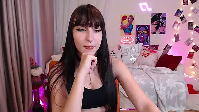 ElsaNeal online show from 12.26.24