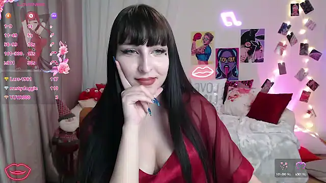 ElsaNeal online show from 01.03.25