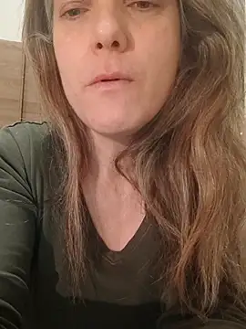 Snapshot of Dark_Angel_22 chatting on 11.21.25 Dark Angel 22 online show from 11.21.25