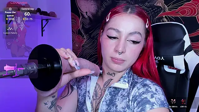 Snapshot of annika_taylor chatting on 06.14.26 annika taylor online show from 06.14.26
