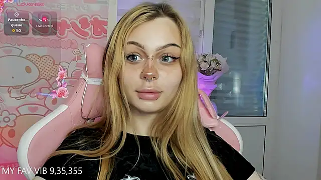 shy melony online show from 04.10.26