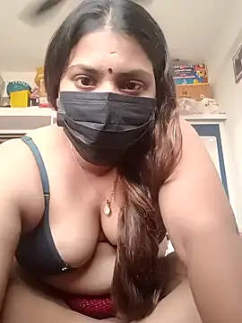 Hotmilfxox online show from 12.20.24