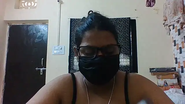 Hotmilfxox online show from 05.31.26