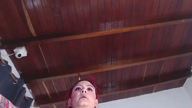 Amara Red online show from 10.10.25