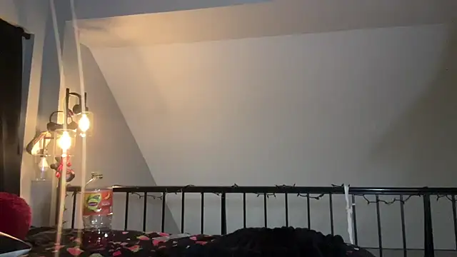 Snapshot of babybimbo chatting on 11.18.25 babybimbo online show from 11.18.25