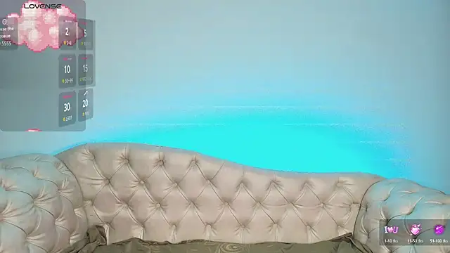 Snapshot of Ari_sunshine_ chatting on 09.15.25 Ari sunshine online show from 09.15.25