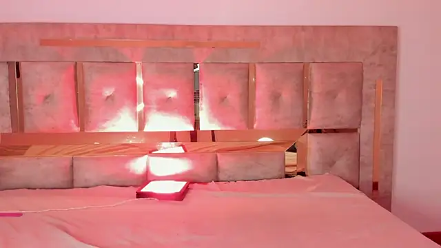 Snapshot of Ari_sunshine_ chatting on 02.12.26 Ari sunshine online show from 02.12.26