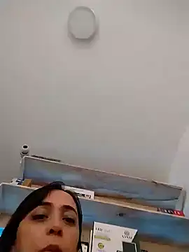 Snapshot of natalie_cowens chatting on 02.02.25 natalie cowens online show from 02.02.25