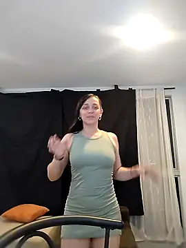 Snapshot of natalie_cowens chatting on 02.27.25 natalie cowens online show from 02.27.25