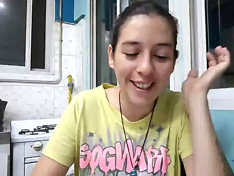 solangeyaelok1 online show from 02.10.25