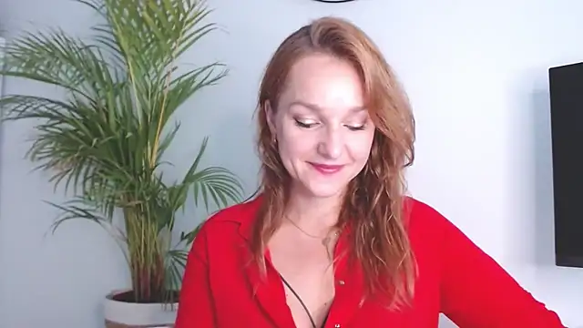 AliciaDesire online show from 10.21.25