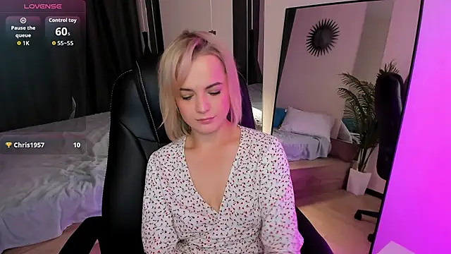 JessicaBeverly online show from 09.15.25