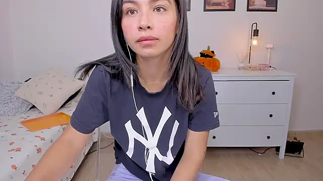 Adriennesexxx online show from 09.28.25