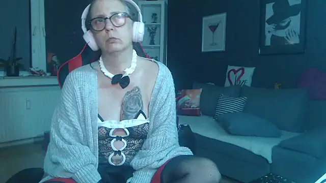 EiskalterEngel74 online show from 12.07.24