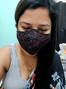 Snapshot of payal_sharma1 chatting on 03.14.25 payal sharma1 online show from 03.14.25