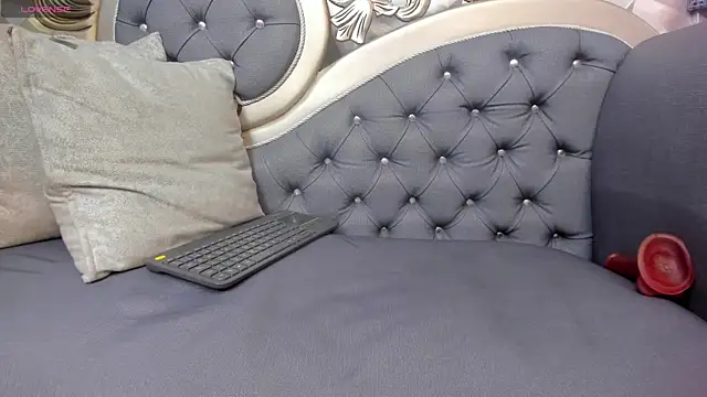 Snapshot of KataleyaStiward chatting on 12.13.24 KataleyaStiward online show from 12.13.24