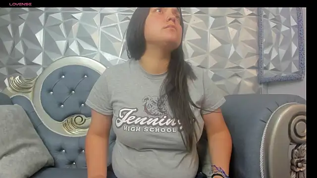 Snapshot of KataleyaStiward chatting on 01.28.25 KataleyaStiward online show from 01.28.25