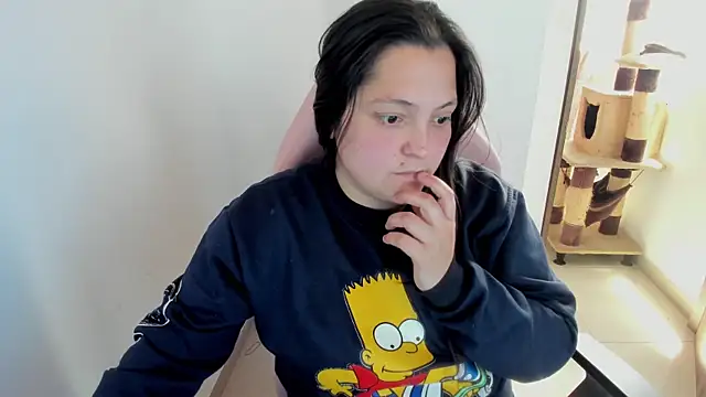 Snapshot of KataleyaStiward chatting on 10.02.25 KataleyaStiward online show from 10.02.25