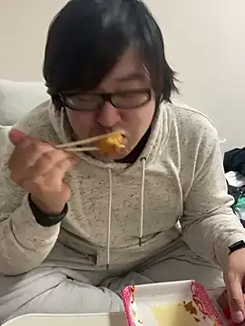 yuuki198912 online show from 01.13.26