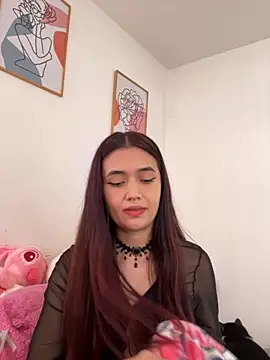 Snapshot of HallieLemon1 chatting on 12.02.25 HallieLemon1 online show from 12.02.25