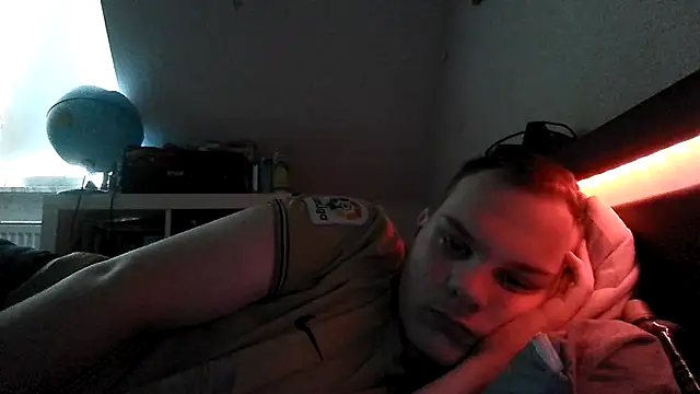 Nicolasjlhkjzl online show from 04.03.26