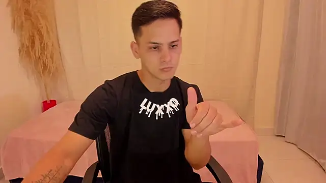 JANER 03 online show from 12.21.25