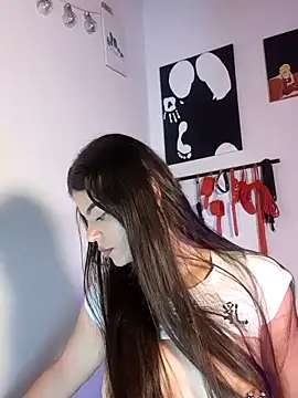 Cleo hills online show from 05.17.26