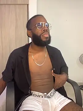 Snapshot of Jacksonking27 chatting on 12.04.25 Jacksonking27 online show from 12.04.25