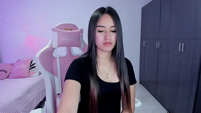 Tinylottie online show from 11.03.25