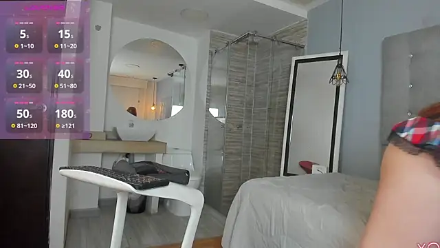 Snapshot of Brenda_Storm chatting on 12.23.25 Brenda Storm online show from 12.23.25