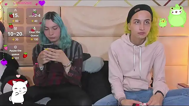 -kisa  online show from 10.29.25