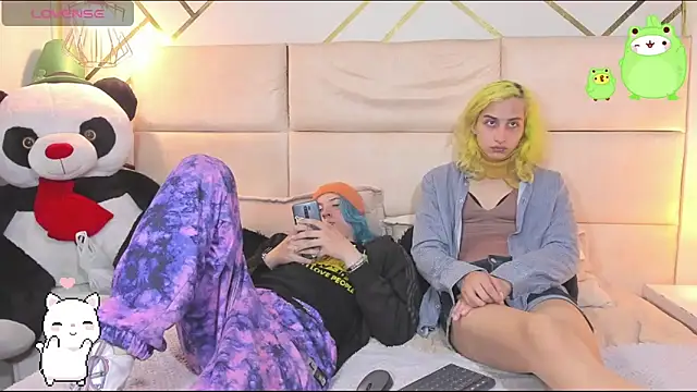 -kisa  online show from 11.23.25