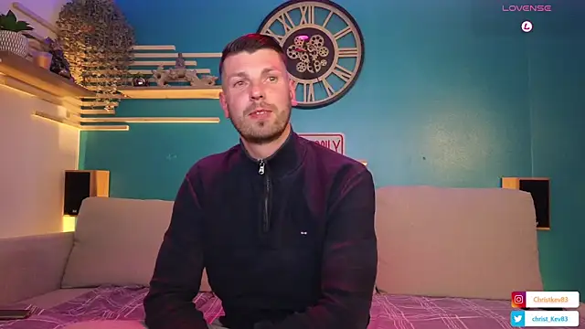 braqueuemar83 online show from 03.07.25
