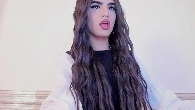 Sophia Cambpell online show from 02.10.26