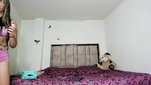 alanaanddaphne online show from 11.13.25