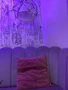 AbyThompson online show from 12.01.25