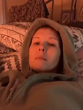 KatieBARBiE98 online show from 11.11.25