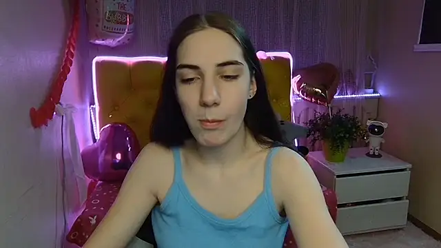 Snapshot of NikaStark_ chatting on 02.11.25 NikaStark online show from 02.11.25