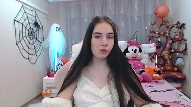 Snapshot of NikaStark_ chatting on 11.03.25 NikaStark online show from 11.03.25