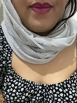 yassminsexy22 online show from 01.09.25