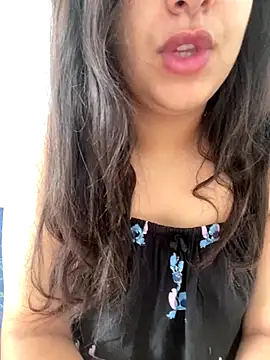 yassminsexy22 online show from 09.15.25