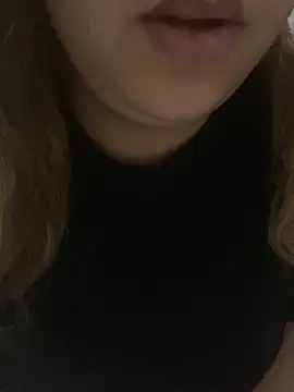 yassminsexy22 online show from 03.26.26