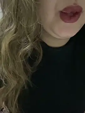 yassminsexy22 online show from 04.01.26