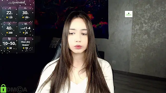 Mary Moonlight online show from 02.04.25